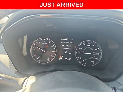 Used 2023 Subaru Outback Premium AWD/4WD image 19