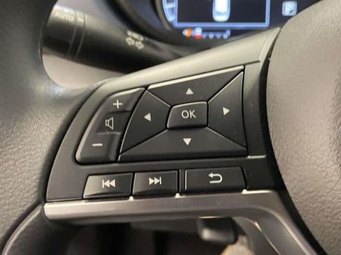 New 2025 Nissan Versa SV w/ Trunk Package image 19