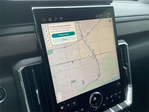 Used 2025 GMC Acadia Denali w/ Super Cruise Package image 21