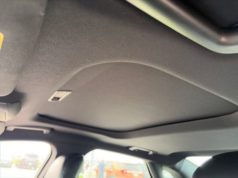 Used 2019 Lincoln MKZ Reserve AWD/4WD image 24