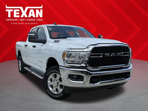 Used 2024 RAM 2500 Big Horn AWD/4WD image 1