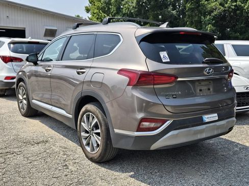 Used 2019 Hyundai Santa Fe SEL AWD/4WD image 3
