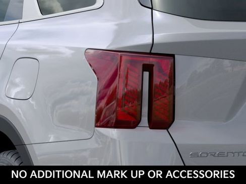 New 2026 Kia Sorento SX FWD image 11