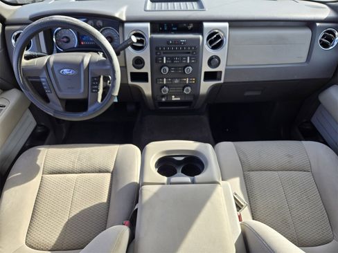 Used 2010 Ford F150 XLT image 23