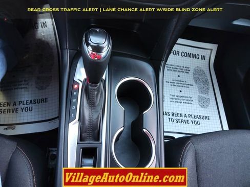 Used 2020 Chevrolet Equinox LT image 19