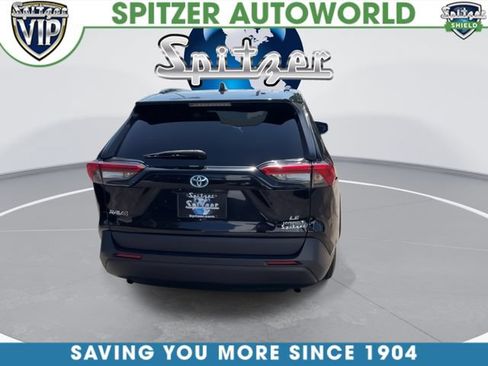 Used 2020 Toyota RAV4 LE AWD/4WD image 8