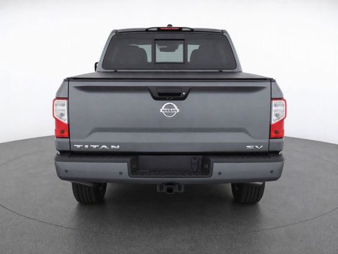 Used 2021 Nissan Titan SV w/ SV Convenience Package RWD image 7