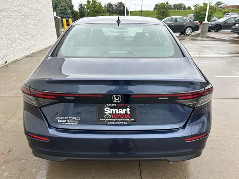 Used 2024 Honda Accord EX image 5
