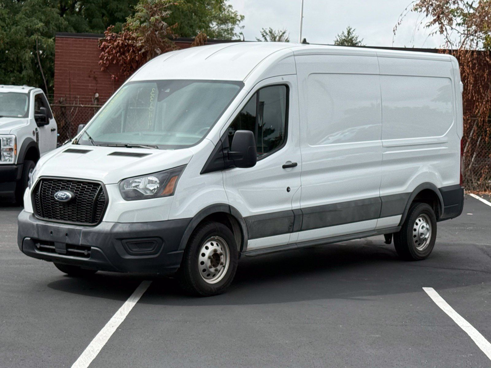Used 2023 Ford Transit 250 Medium Roof AWD w/ Load Area Protection Package image 7