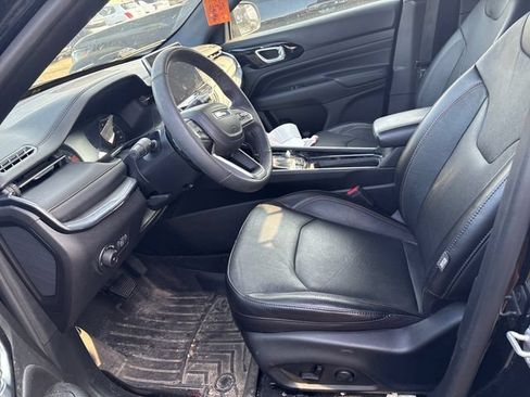 Used 2023 Jeep Compass Limited AWD/4WD image 7