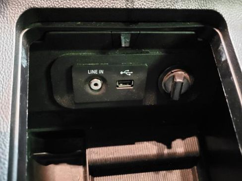 Used 2015 Ford Mustang GT image 28