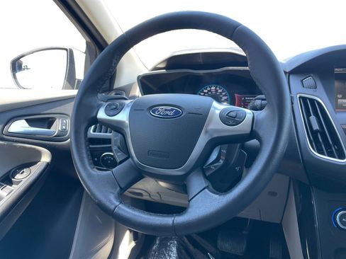 Used 2015 Ford Focus Electric Hatchback image 12