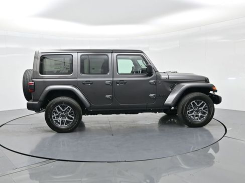 New 2025 Jeep Wrangler Unlimited Sahara w/ Safety Group AWD/4WD image 5