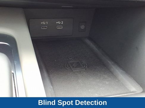 Used 2026 INFINITI QX60 Luxe w/ Family Package image 8