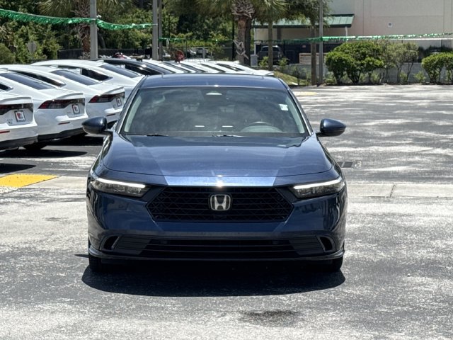 Used 2023 Honda Accord EX-L image 4