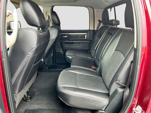 Used 2018 RAM 1500 Sport image 24