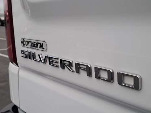 Used 2023 Chevrolet Silverado 1500 LT Trail Boss w/ Protection Package image 8