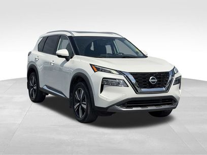 Used 2022 Nissan Rogue SL w/ SL Premium Package