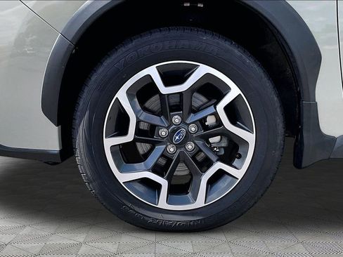 Used 2017 Subaru Crosstrek 2.0i Premium AWD/4WD image 24
