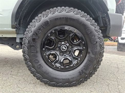 Used 2021 Ford Bronco Wildtrak image 8