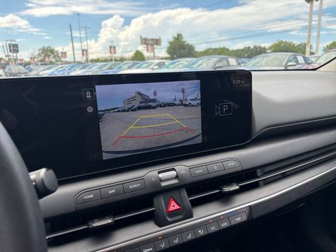 Used 2025 Kia K4 FWD image 22