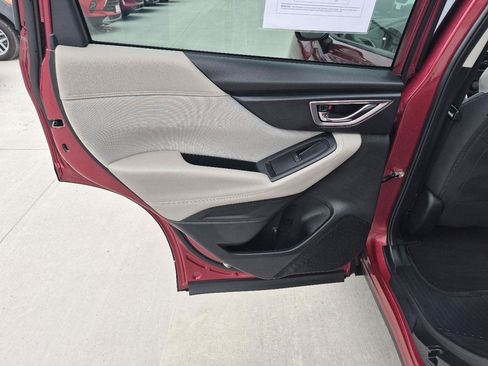 Used 2021 Subaru Forester Premium image 10