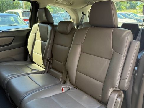 Used 2014 Honda Odyssey Touring Elite image 14