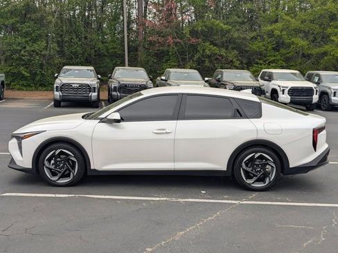 Used 2025 Kia K4 EX image 4