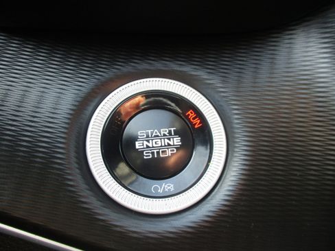 Used 2024 Jeep Grand Cherokee L Laredo AWD/4WD image 20