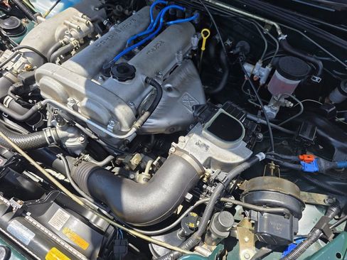 Used 1991 MAZDA MX-5 Miata RWD image 30