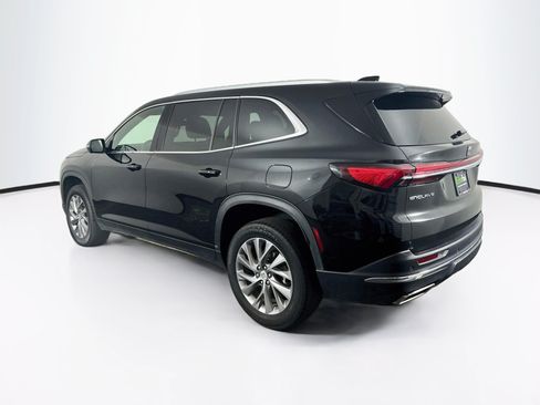 Used 2025 Buick Enclave Preferred FWD image 5