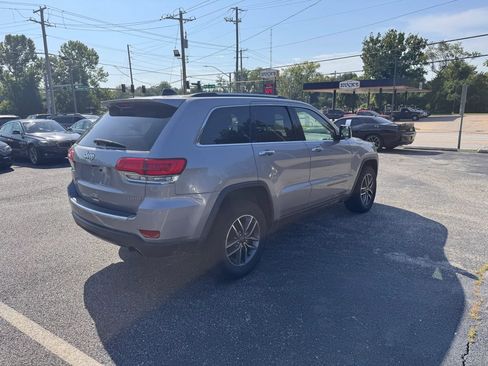 Used 2019 Jeep Grand Cherokee Limited w/ Luxury Group II AWD/4WD image 5