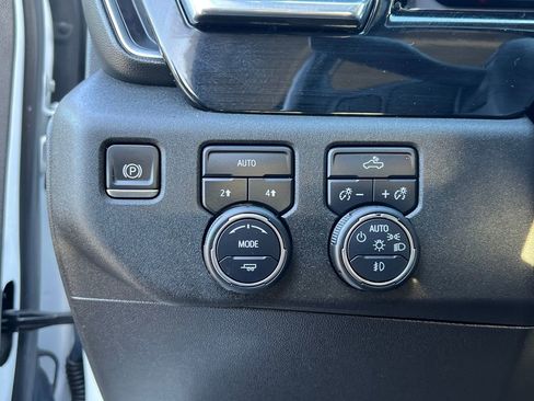 Used 2022 Chevrolet Silverado 1500 RST w/ Protection Package image 22