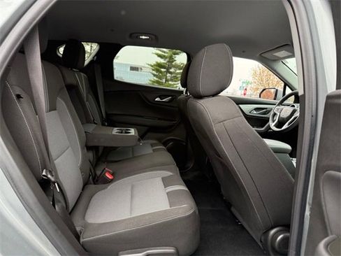 Used 2024 Chevrolet Blazer LT w/ Convenience Package image 10