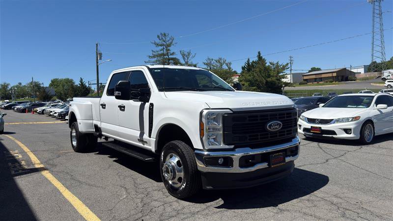 Used 2024 Ford F350 XL AWD/4WD image 3