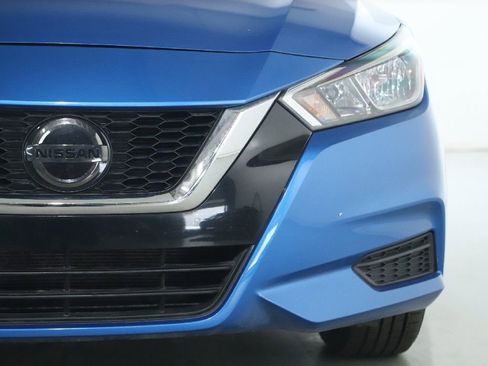Used 2020 Nissan Versa S image 17
