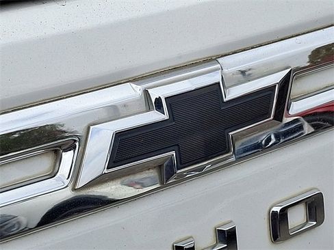 Used 2021 Chevrolet Tahoe LT image 24