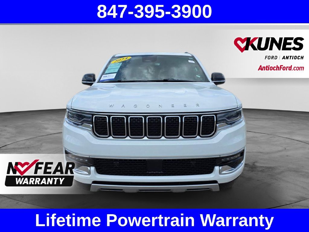 Used 2024 Jeep Wagoneer L Series II AWD/4WD image 2
