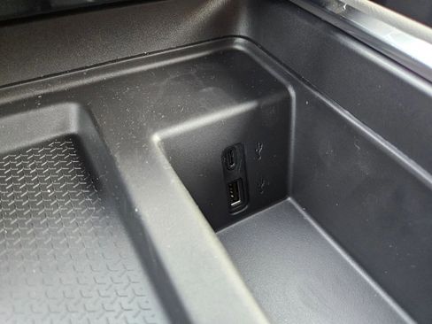 New 2026 GMC Acadia Elevation image 18