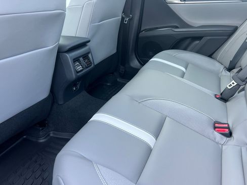 New 2026 Toyota Camry SE image 5