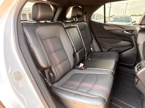 Used 2024 Chevrolet Equinox RS FWD image 27