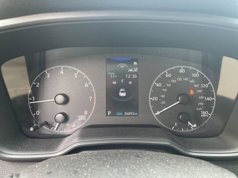 Certified 2024 Toyota Corolla LE image 6