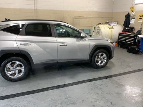 Certified 2023 Hyundai Tucson SEL AWD/4WD image 5