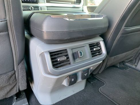 Used 2025 Ford F150 Lariat w/ Equipment Group 501A Mid AWD/4WD image 27