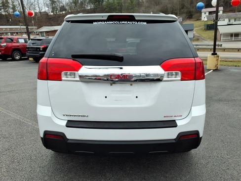 Used 2010 GMC Terrain SLT image 6