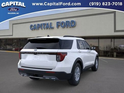 New 2026 Ford Explorer Active w/ Active Comfort Package RWD image 8