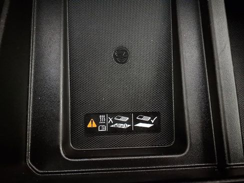 Used 2020 Chevrolet Silverado 1500 LTZ w/ LTZ Plus Package image 24