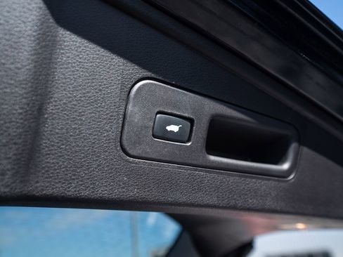 Certified 2018 Acura MDX w/ Advance & Entertainment image 51