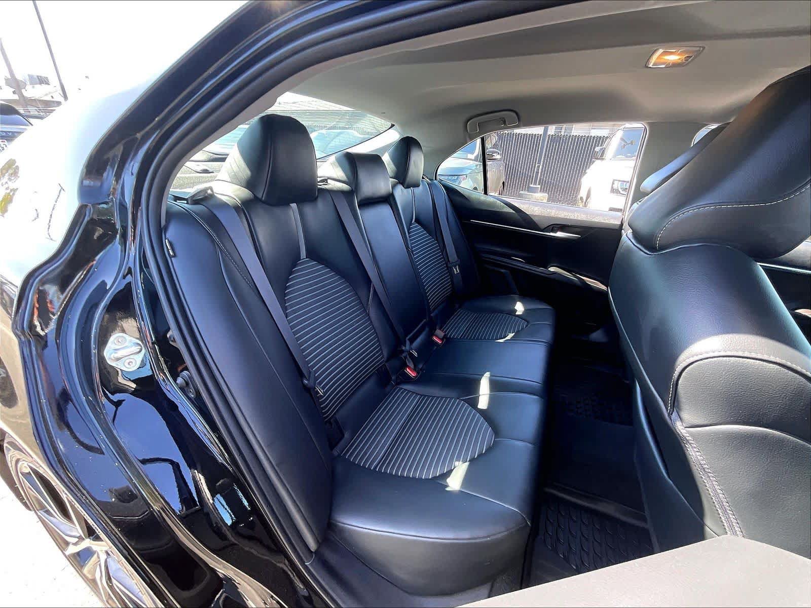 Used 2024 Toyota Camry SE FWD image 29