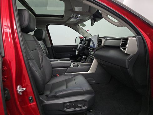 Used 2022 Toyota Tundra Limited w/ TRD Off-Road Package image 8